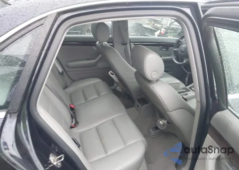 2003 Audi A4 3.0 z USA, uszkodzony, nr VIN WAULT68E73A174196